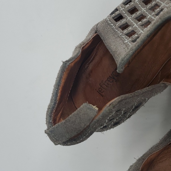 Anthropologie Jeffrey Campbell Suede Ankle Boots Size 8.5 - Picture 3 of 16